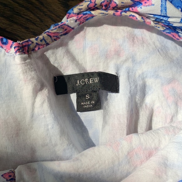 Floral Ruffle Top - Picture 2 of 4